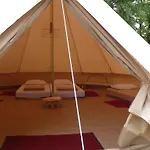 Farm stay Alpagas Du Quercy